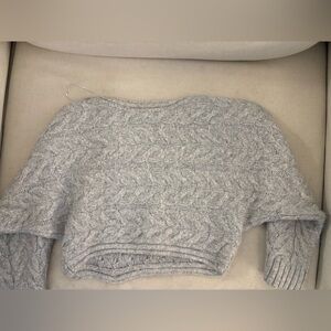 525 Medium Grey Sweater